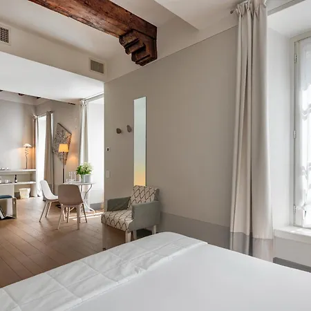 Gombithotel Hotel 4*