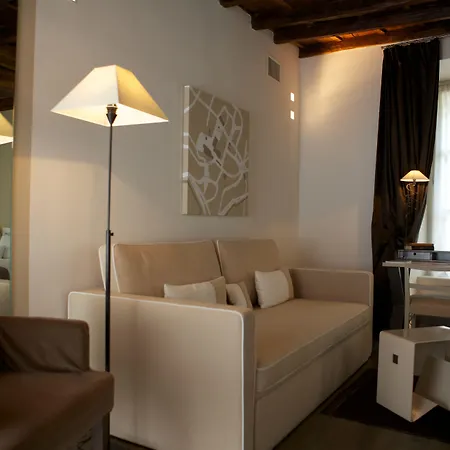Gombithotel Hotel 4*