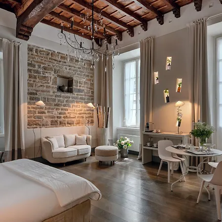 Hotel Gombithotel