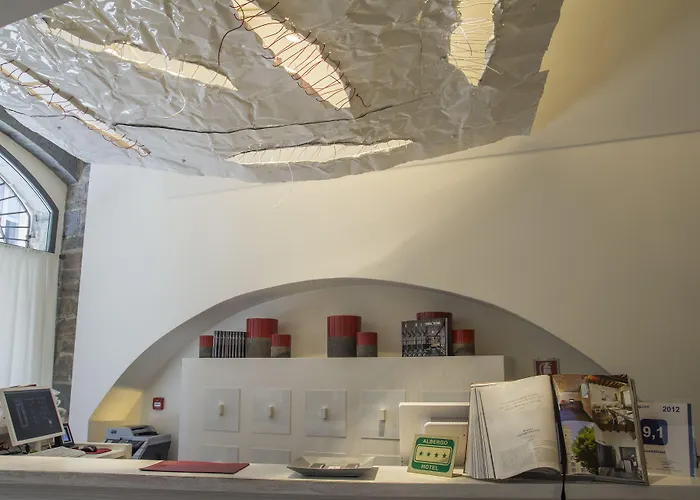 Gombithotel Ξενοδοχείο