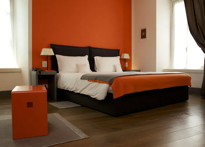 Gombithotel Ξενοδοχείο 4*