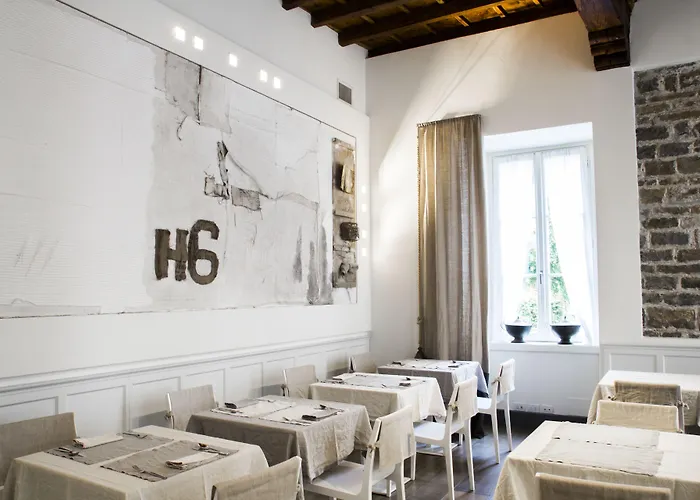 Gombithotel Ξενοδοχείο 4*