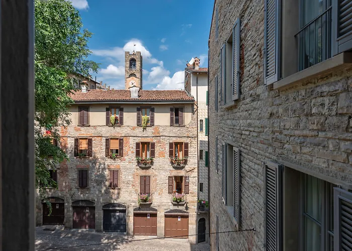 Gombithotel Ξενοδοχείο Μπέργκαμο