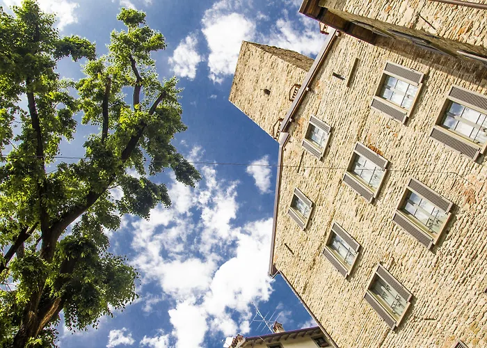 Ξενοδοχείο Gombithotel 4*