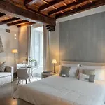 فندق Gombithotel 4*
