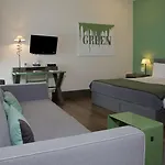 Gombithotel فندق 4*